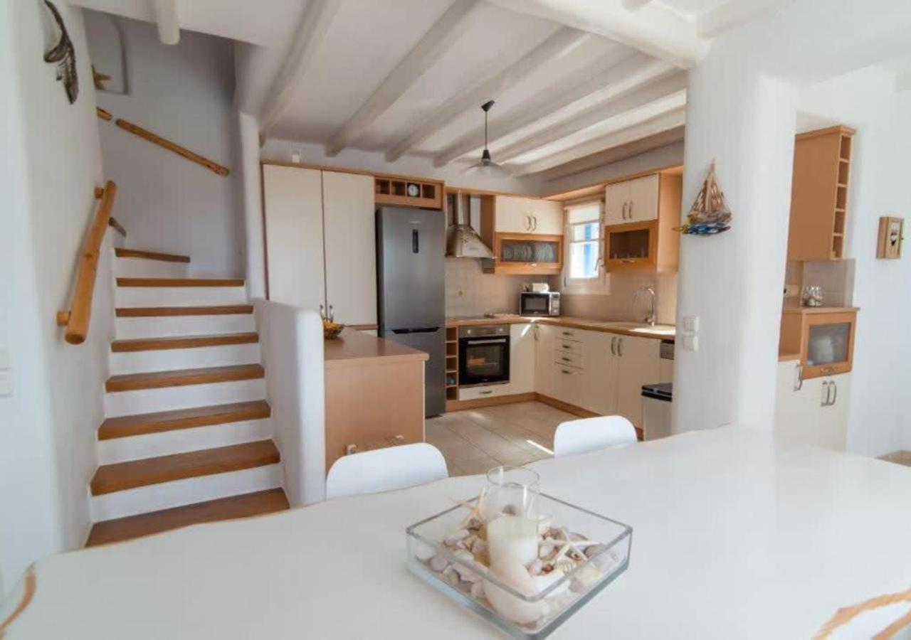 Elite With Pool & Sea View Vila