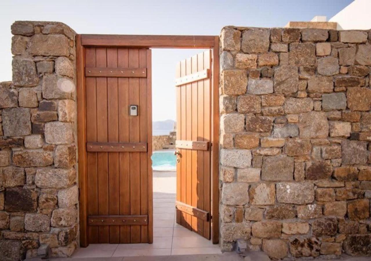 Elite With Pool & Sea View *